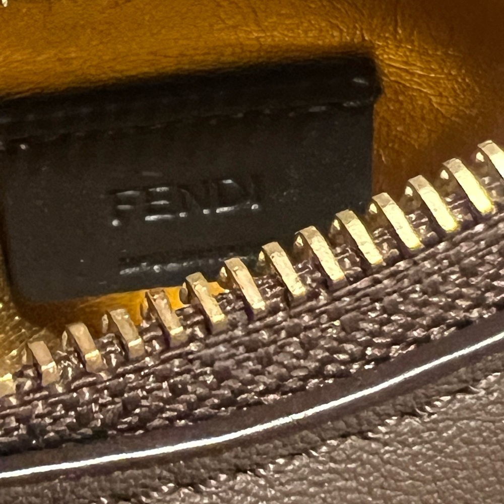 Nano Fendigraphy Fendi Brown Leather clutch - Picture 7 of 8